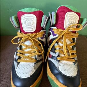 Gucci Kids Sneakers with Red, Green, and Gold Accents